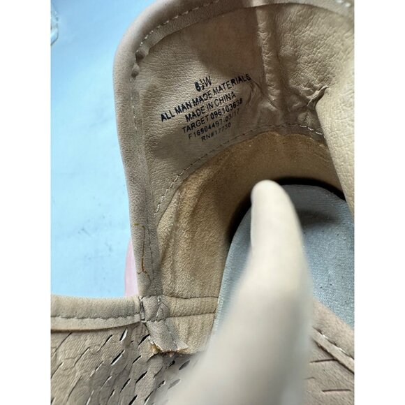 Tan Perforated Ankle Boots For Women Size 8.5 chunk 1" heal slip on V-sides READ - Picture 12 of 14